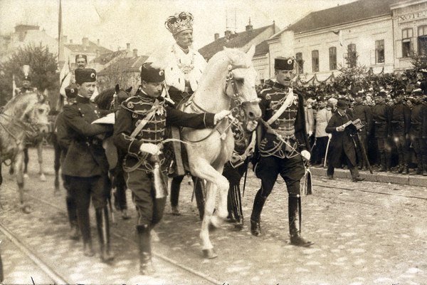 Istorijat vojnih parada u Srbiji-2014