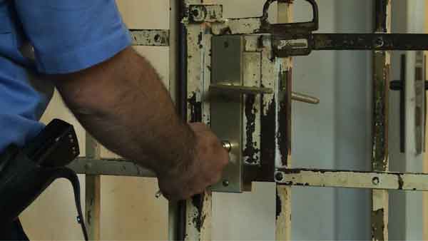 Muškarac uboden nožem u Padinskoj skeli26.1.2015.