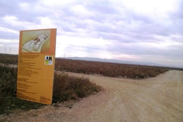 Stanovi u Ovči su već sagrađeni ali ih niko ne vidi - 2015