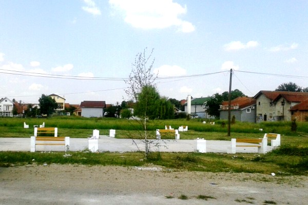 Postavljene sprave za vežbanje u novom parku u Borči (FOTO) - 19-06-2015