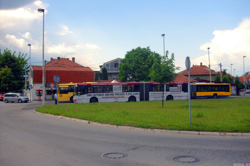 Taksista udario dete na okretnici 95 i 96 u Borči - 07.04.2014