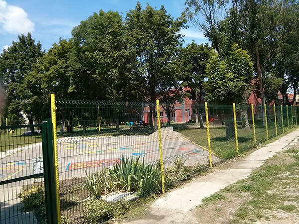 vrtić pored deponije Borča